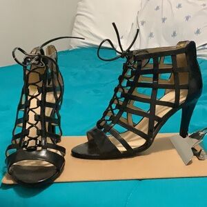 Women black nine W. size 9 heel
